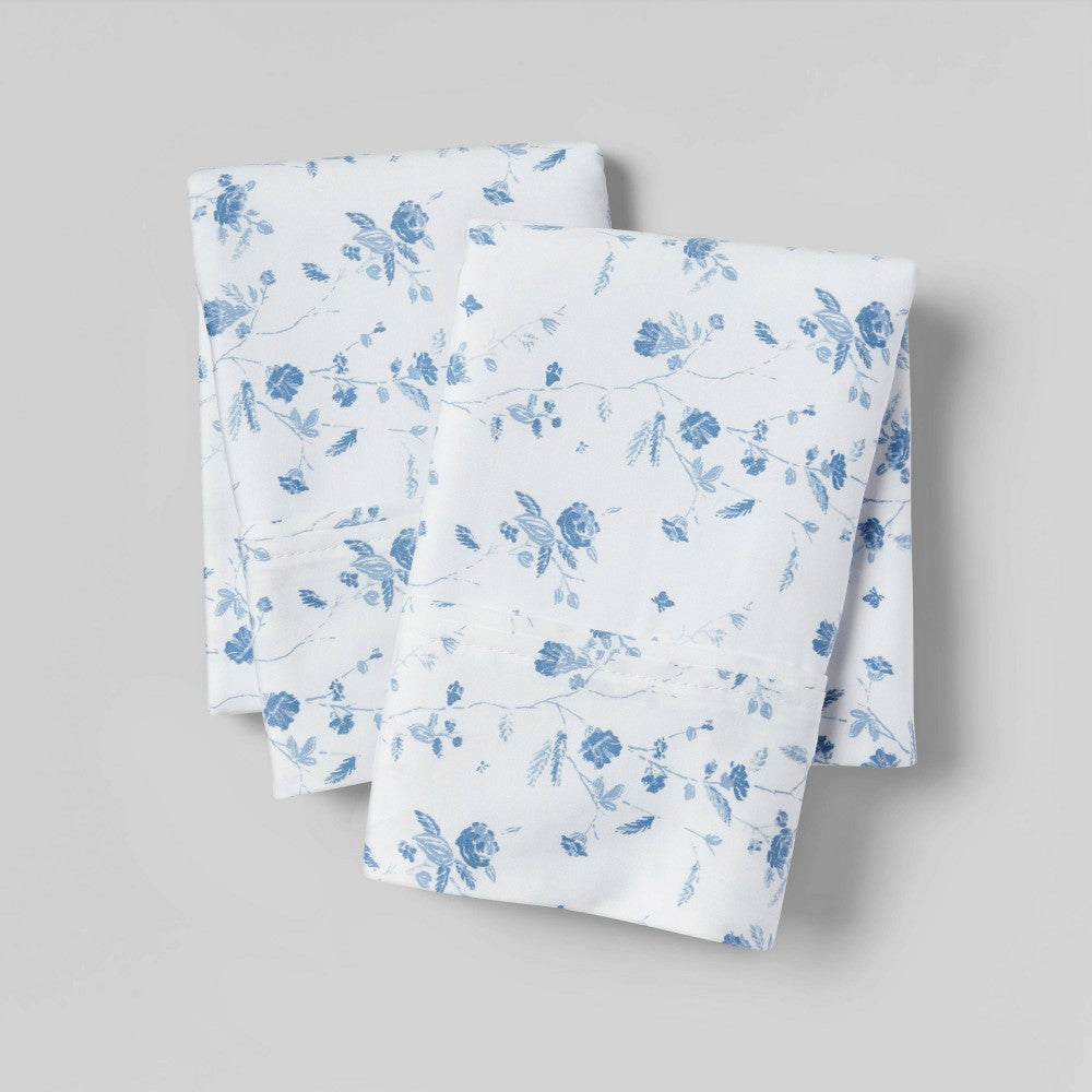 As Is Standard Printed Performance 400 Thread Count Pillowcase Set White/Blue Floral - Threshold