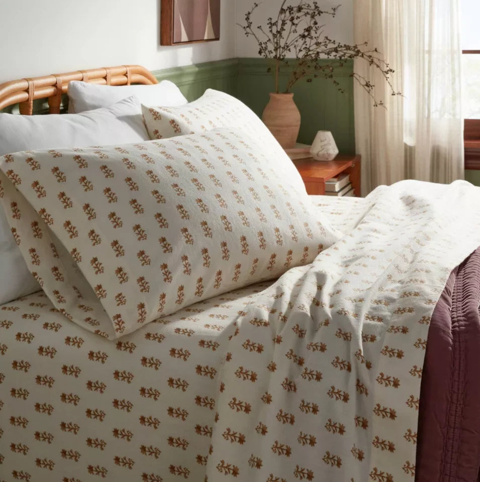 Woodblock Flowers Queen Flannel Sheet Set - Threshold