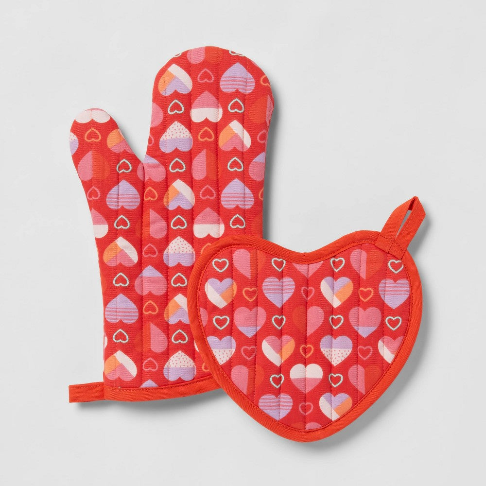2pc Hearts Oven Mitt and Pot Holder Set - Spritz