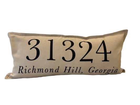 31324 Richmond Hill, Georgia Lumbar Pillow: Natural / Faux-Down / Outer Edge Seam