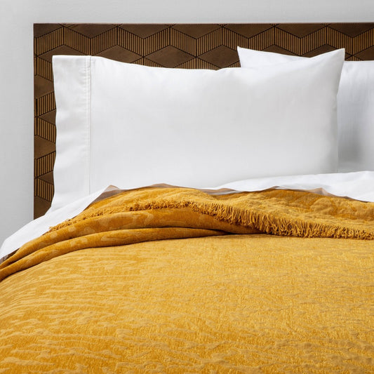 Full/Queen Alligator Chenille Fringe Coverlet Saffron - Opalhouse