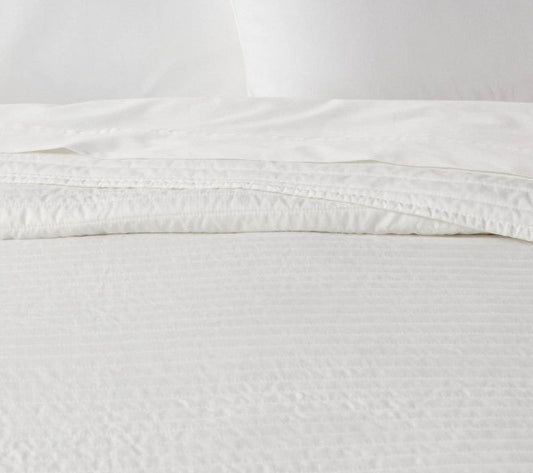 Full/Queen Garment Washed Microfiber Quilt White - Room Essentials