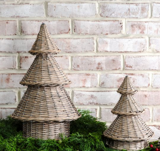 WILLOW CHRISTMAS TREES (L)