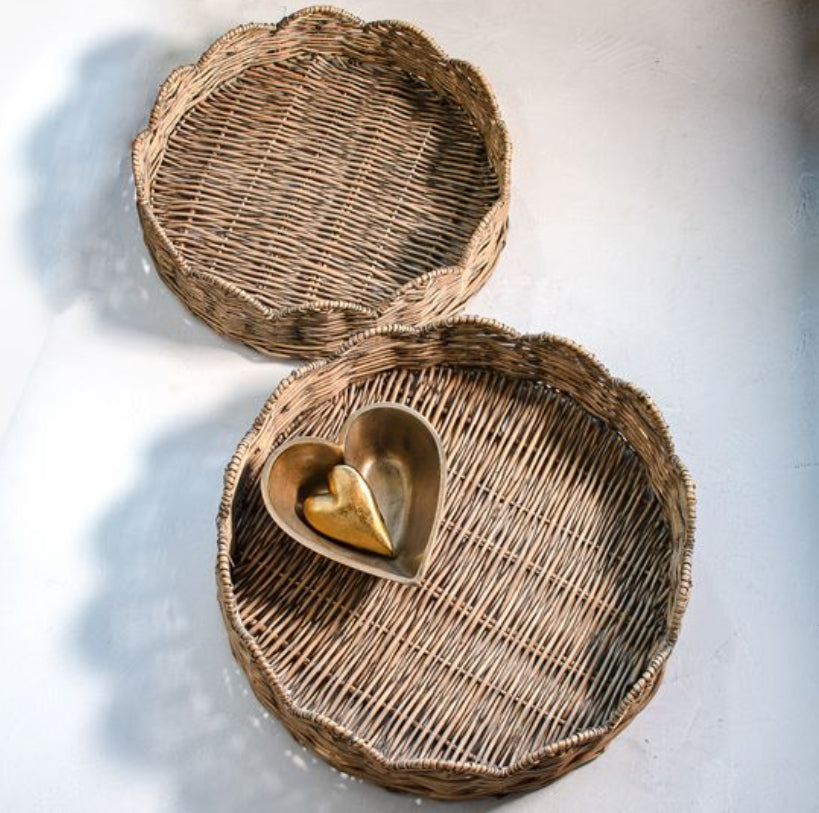 Grey Wash Willow Round Tray