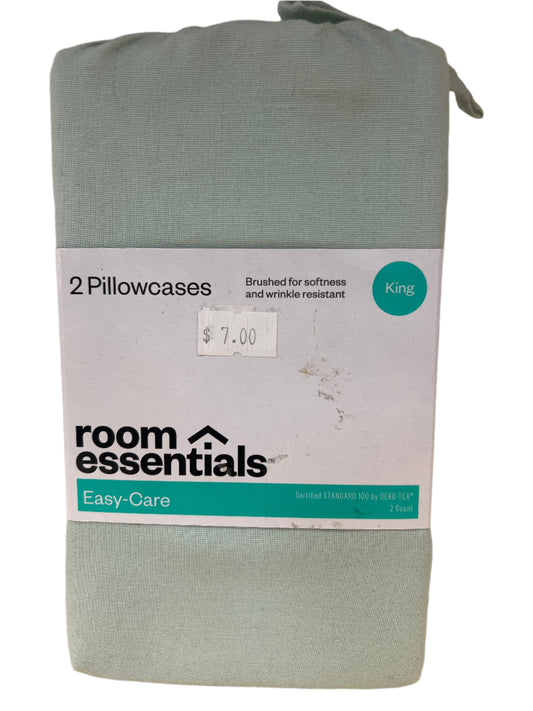 King Easy Care Solid Pillowcase Set Mint - Room Essentials