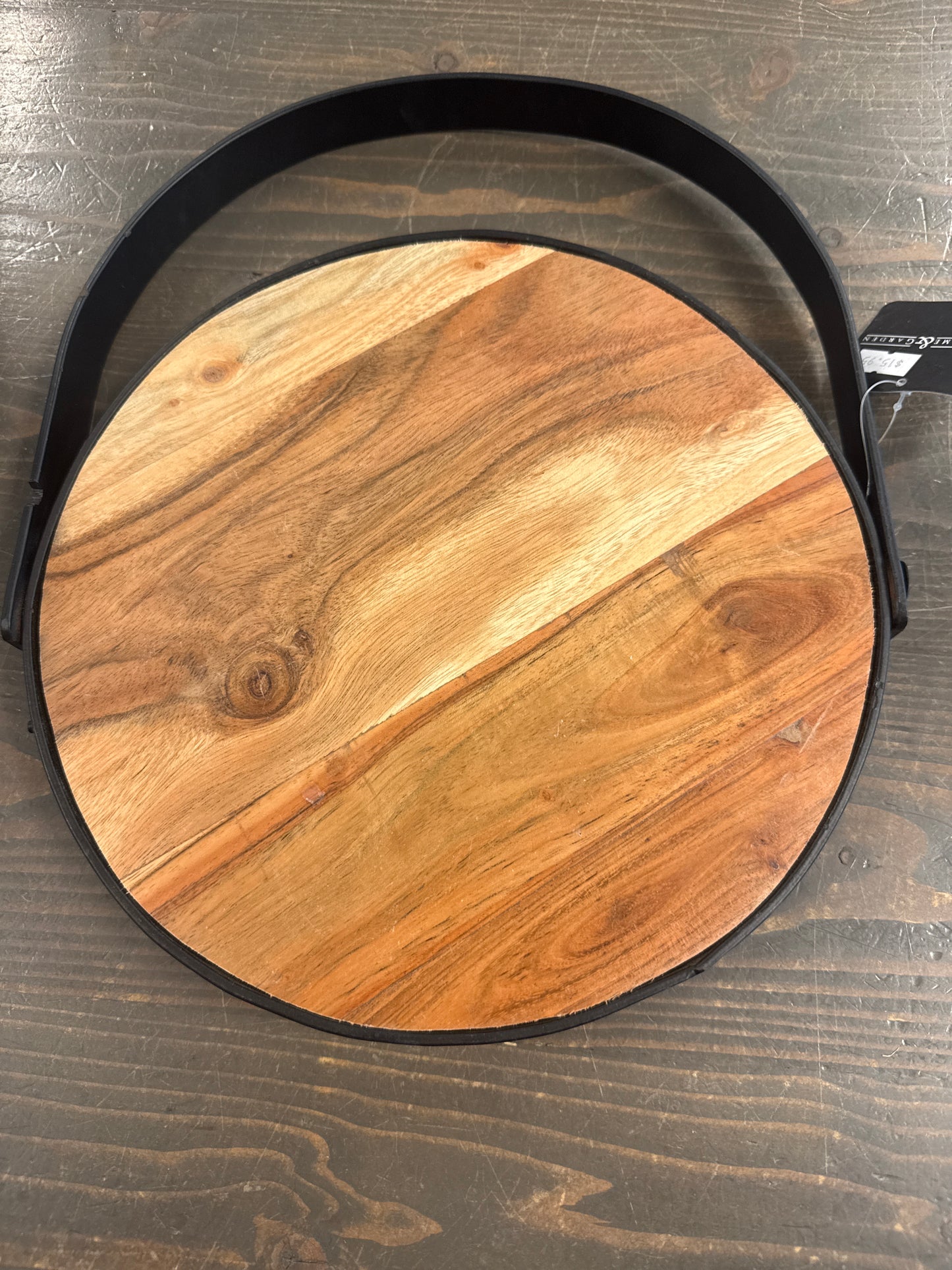 Sm Wooden Board w/metal handle