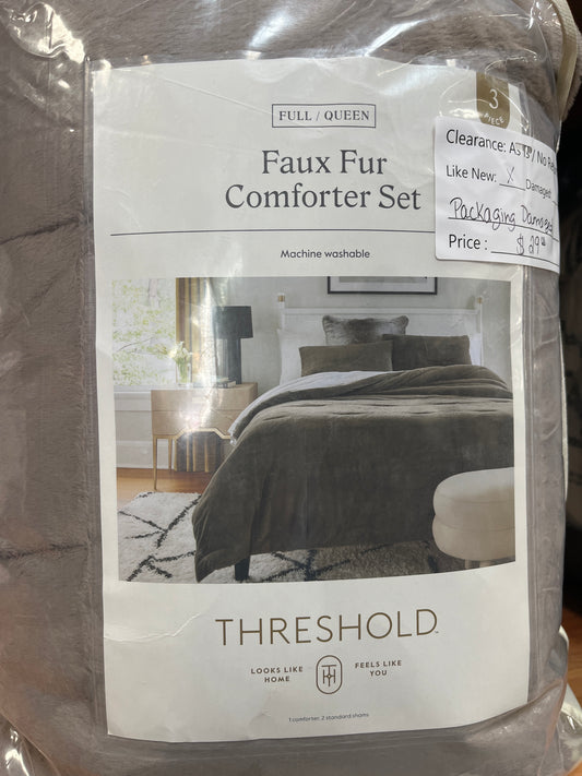 F/Q Faux Fur Comforter Set As Is