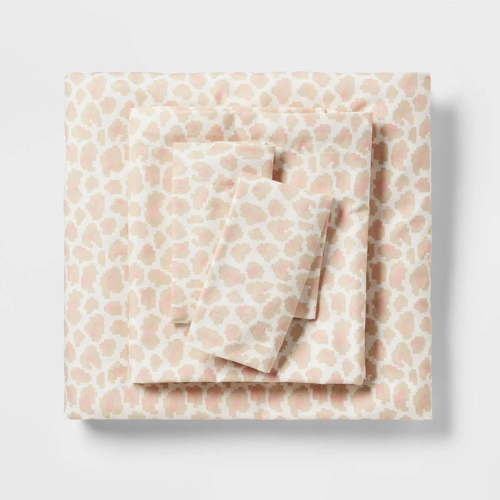 Twin/Twin Extra Long Microfiber Sheet Set Pink Leopard Print - Room Essentials