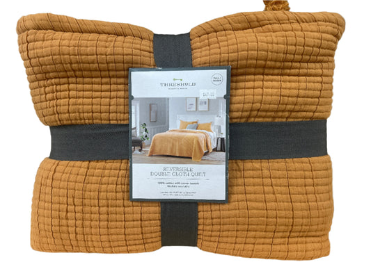 Full/Queen Double Cloth Quilt Mustard - Threshold