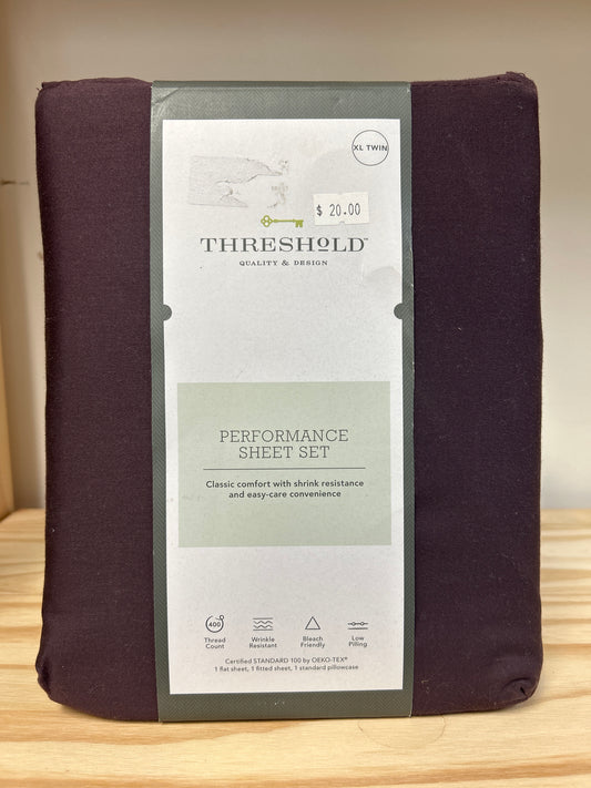 Twin/Twin XL 400 Thread Count Solid Performance Sheet Set Plum