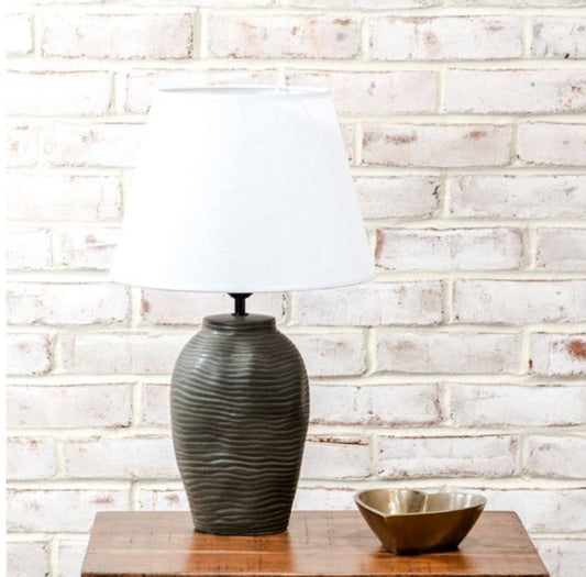 19" Matte Swirl Lamp