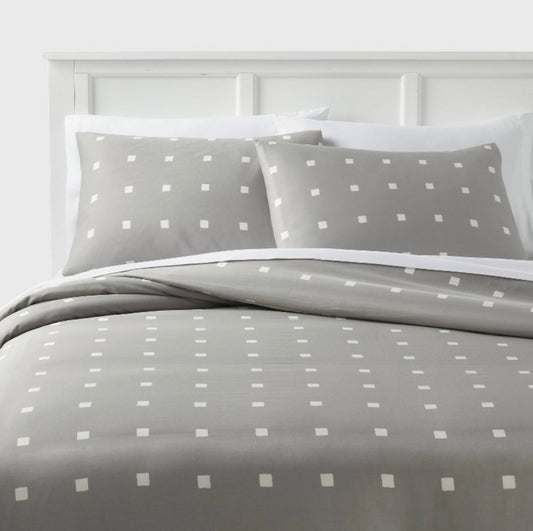 King Cotton Blend Sateen Duvet Cover & Sham Set Light Gray/White Dot - Room Essentials