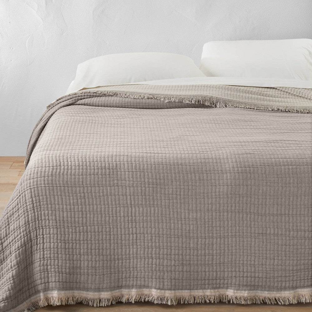 Full/Queen Reversible Textured Cotton Chambray Coverlet Dark Gray/White - Casaluna