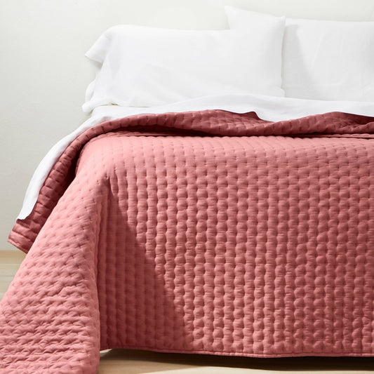 Casaluna Cashmere Quilt Rose Oversized King