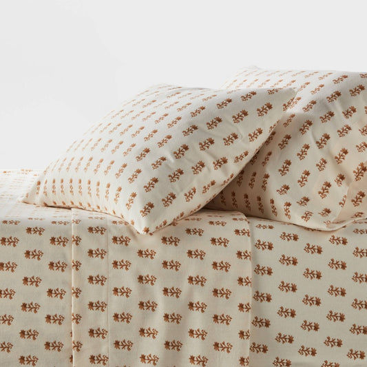 Twin Flannel Sheet Set Woodblock Flowers - Threshold